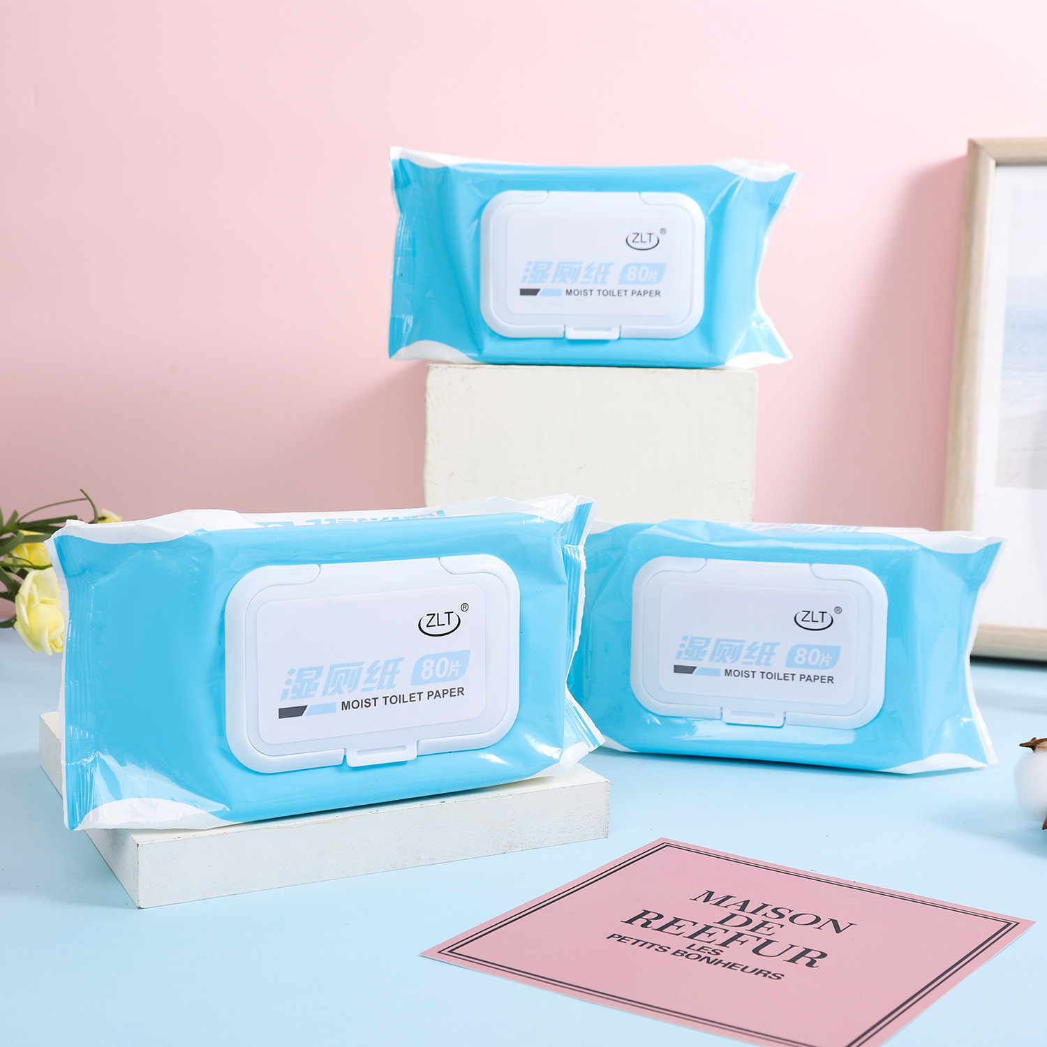 Inicio carga papel higiénico húmedo limpiador toallitas húmedas papel higiénico limpiador de papel PP mujeres toallitas húmedas rollo de papel fábrica al por mayor pic 5
