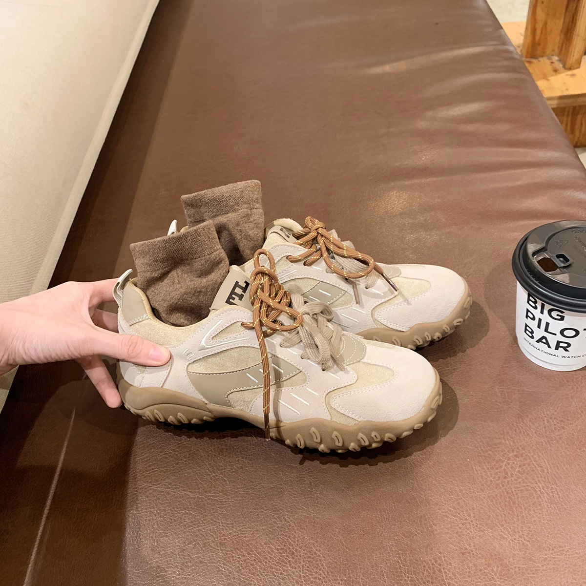 葡萄妈同款厚底增高真皮女板鞋2025秋冬新款阿甘运动休闲德训鞋女详情14