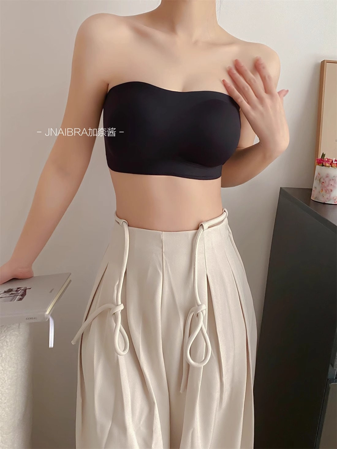 Cloud Invisible strapless Bra for Women, small chest gathering, anti-slip, seamless, chest-hugging, anti-glare bra cover, summer thin style pic 35