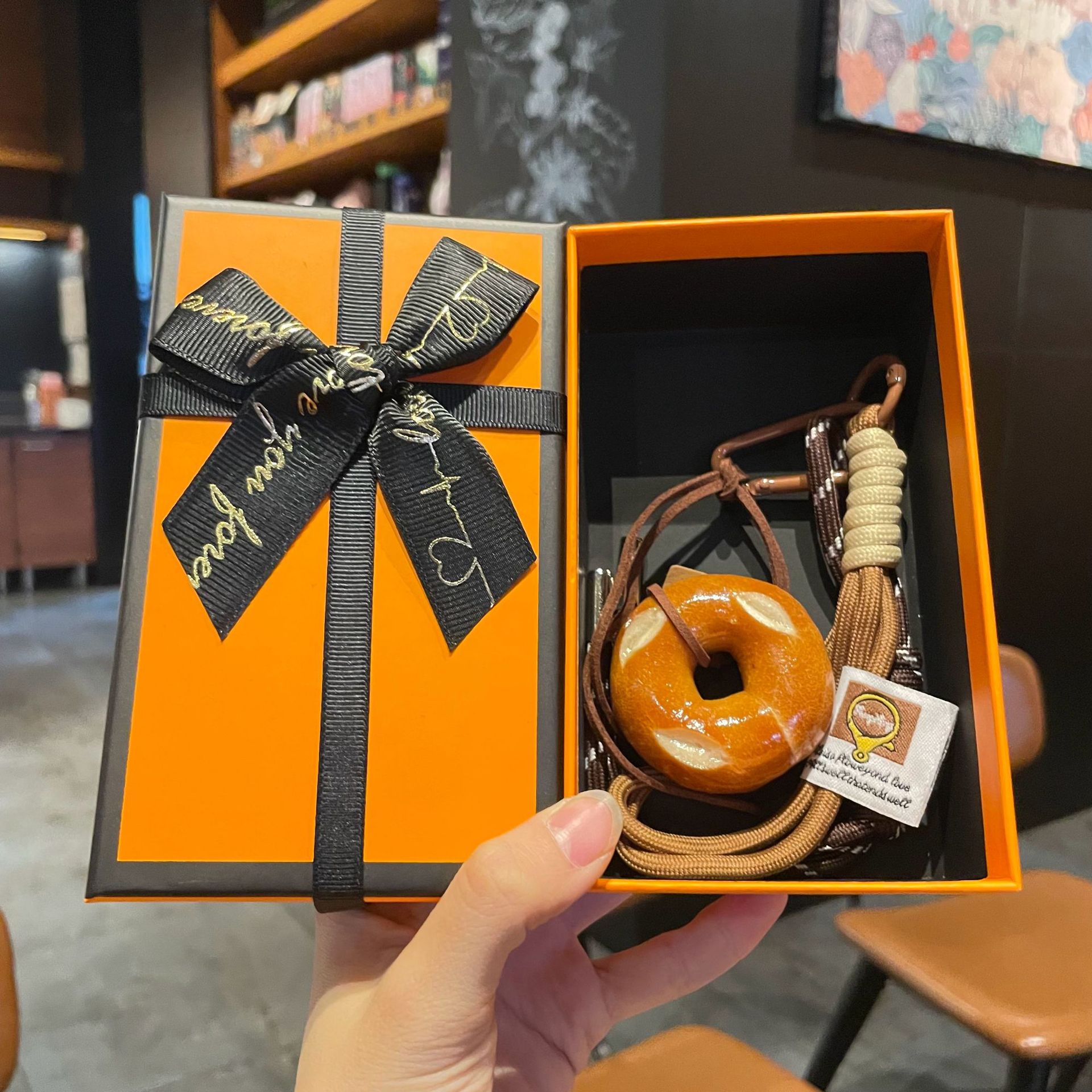 miu风碱水面包钥匙扣秋冬美拉德系可爱面包挂件学生情侣书包装饰详情12