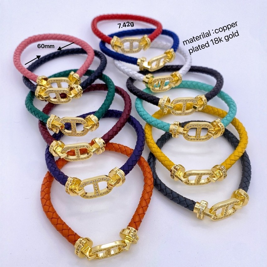 Pig nose red rope leather rope bracelet for men and women, 18k gold copper slightly inlaid with diamonds, high-end DIY bracelet for couples in the zodiac year pic 1