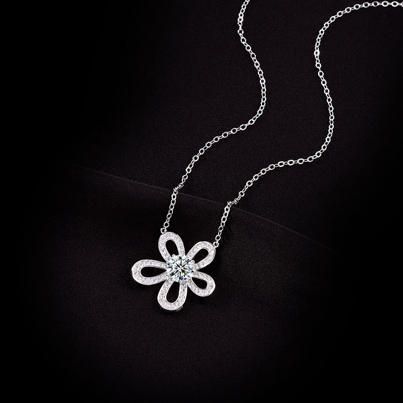 Silver light luxury, niche female full diamond sunflower collarbone chain, popular hollowed-out pendant, moissanite, pure silver camellia pic 7