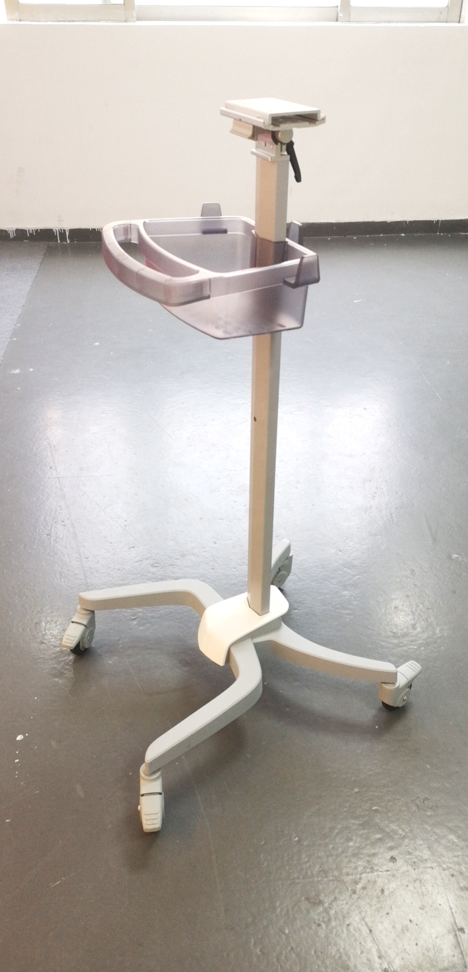 Cross-border exclusive monitor trolley, convenient for assembly, medical mobile small trolley stand, aluminum alloy medical trolley pic 11