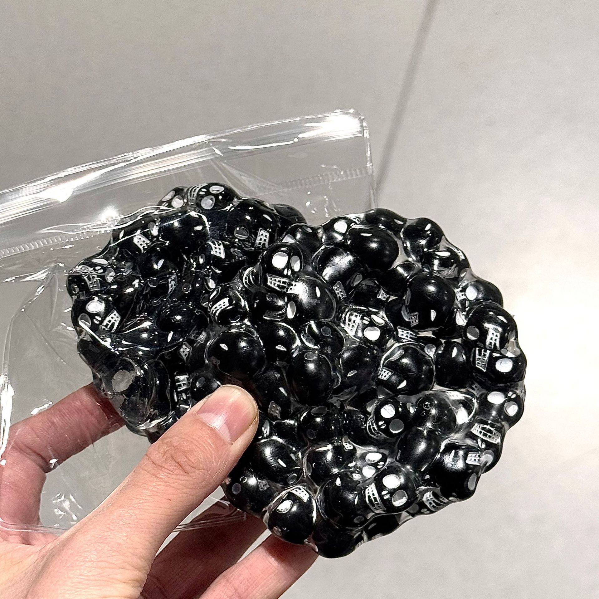 新款骷髅头手作球吵吵球解压玩具创意珠串风水工艺品礼品减压网红款详情4