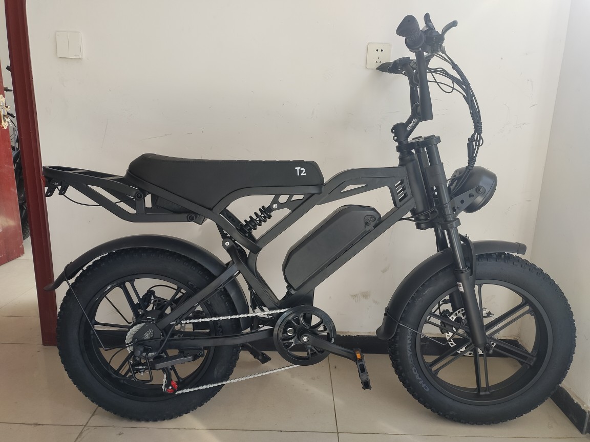 New energy ebike, electric-assisted bicycle, 2.0-inch fat tire, snow and beach off-road, v8 electric motorcycle, front and rear supe pic 1