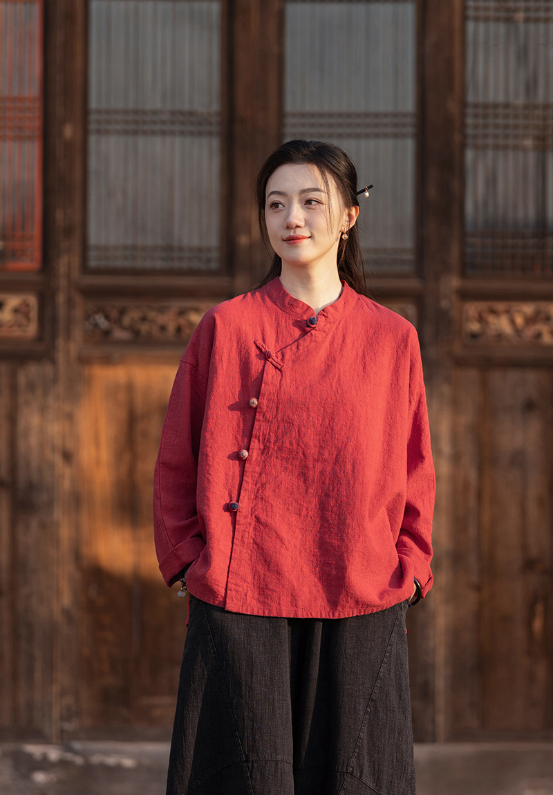 2025春夏新款棉麻女装复古立领偏襟拼色砂洗盘扣上衣长袖女式衬衫详情13