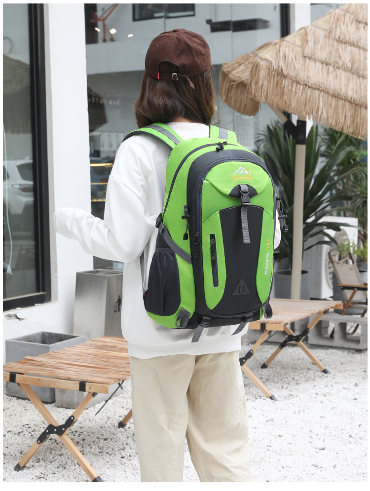  逸途 登山包户外运动秋冬男女双肩电脑包时尚学生书包休闲40L旅行背包详情27