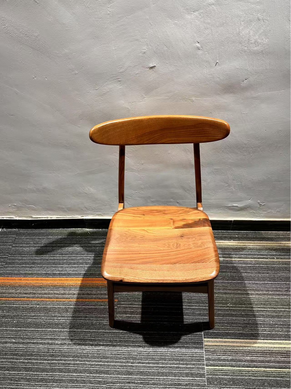 北美黑胡桃木休闲椅餐椅全实木餐厅家具现代简约小户型椅子小蝴蝶详情4