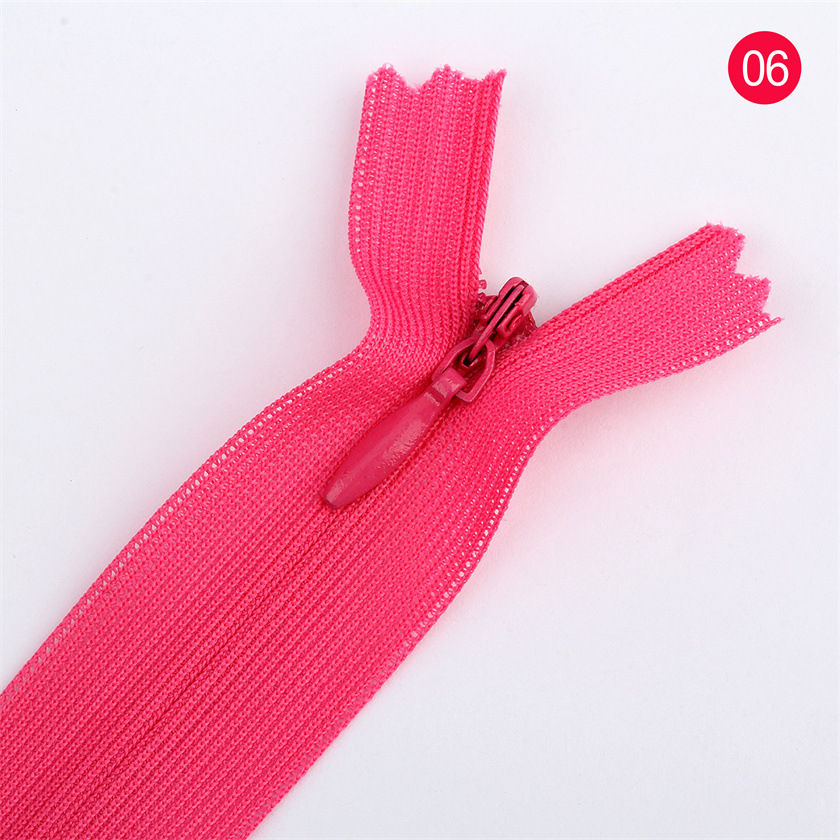 The manufacturer supplies 60cm needle thread invisible zippers in real stock, with open zippers in red, white, yellow, green and blue, and a length of 60cm pic 8