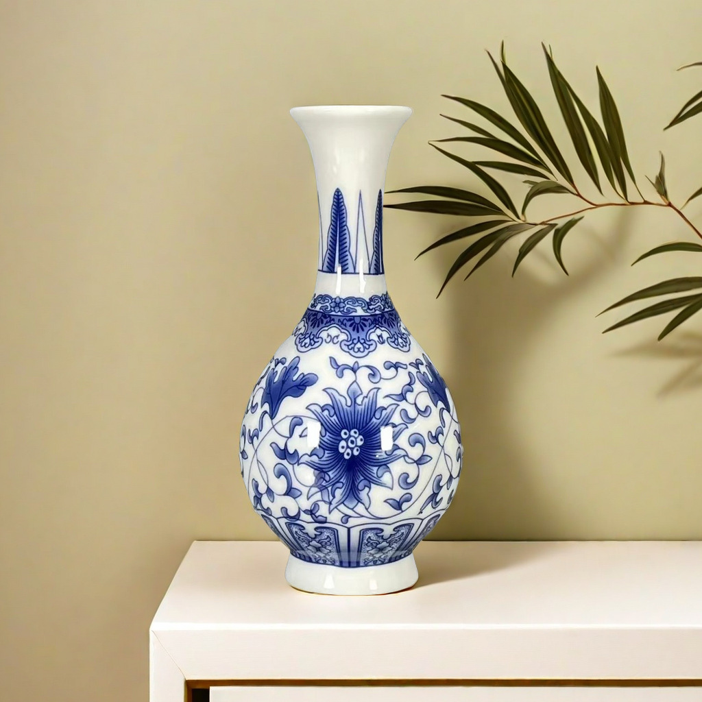 Blue and white porcelain mini vases, ceramic ornaments, Chinese-style vases, Jingdezhen vase wholesale, ceramic gourd small flower vases pic 1