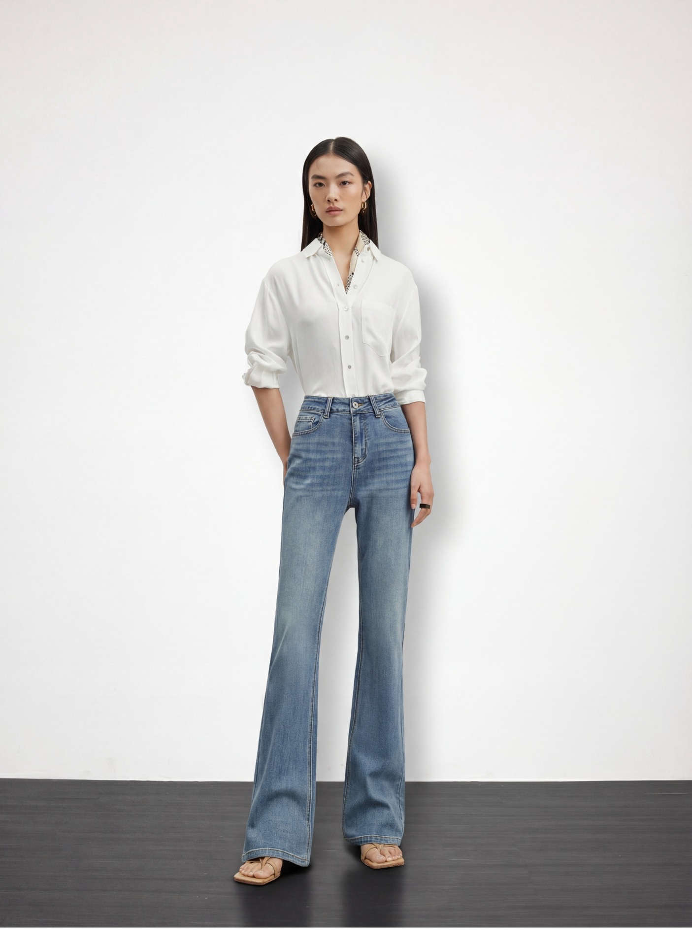 The windbreaker yoga model display clothing model showcases the new design pic 5