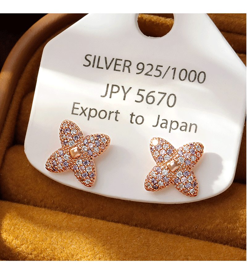 Hyacinth925 agujas de plata atmosférico premium sense ligeros pendientes de lujo de alta calidad circonitas micro incrustaciones triples flores de cuatro hojas pendientes mujer pic 7