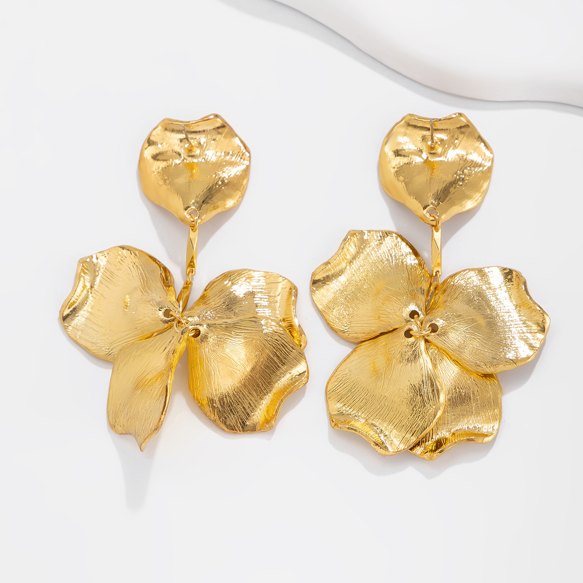 European and American cross-border accessories retro cold style leaf stud earrings fashionable design sense metal flower earrings earrings pic 31