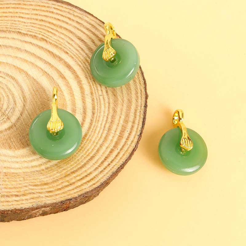 仿玉琉璃平安扣合金挂件小吊坠 diy饰品配件古风手链项链坠子材料详情4