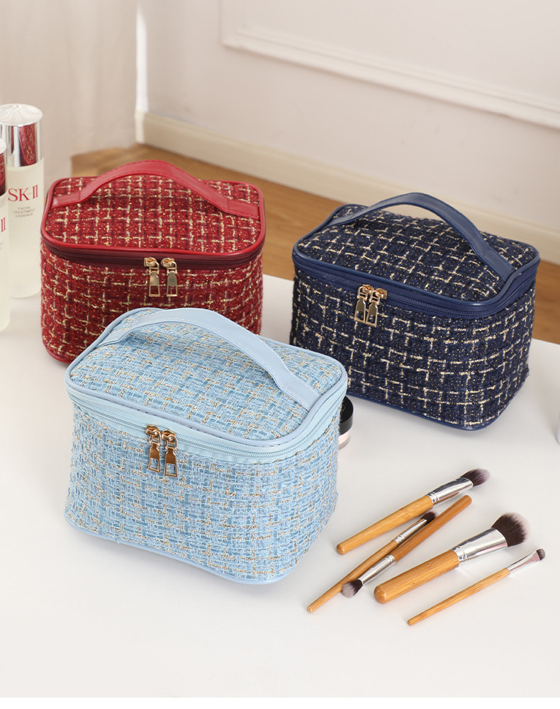韩版小香风化妆包化妆品大容量收纳包便携旅游高颜值女洗漱包袋详情13