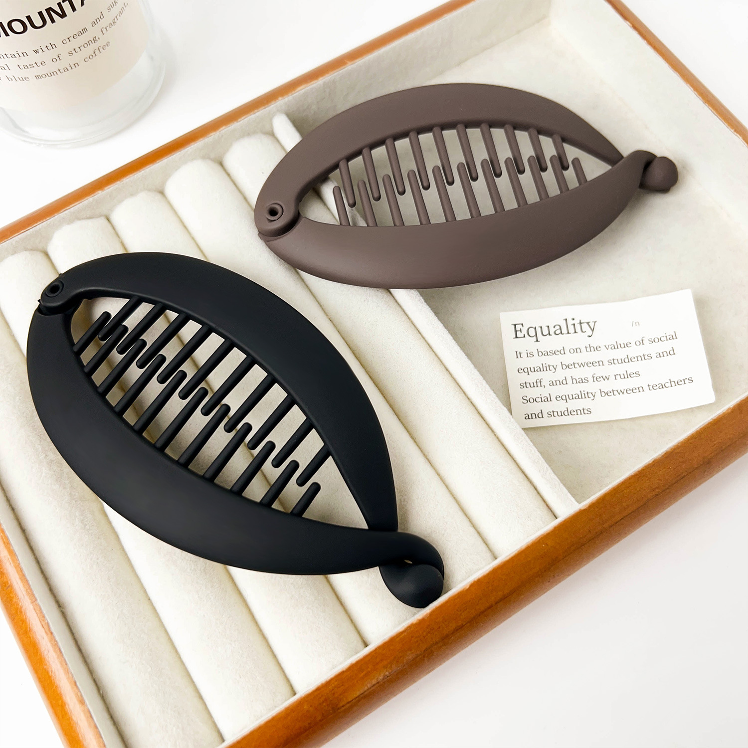 Simple matte hair clip, elegant solid color fish clip, toothed anti-slip ponytail clip, clasp flat hair clip, upright banana clip headwear pic 7