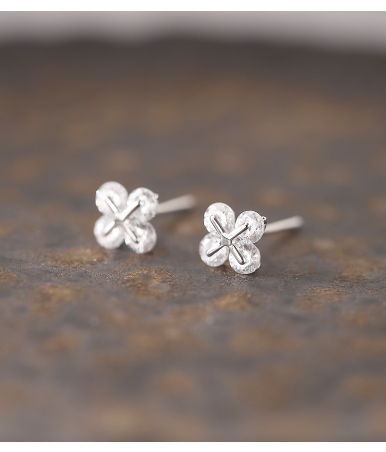 925 sterling silver four-leaf clover Zircon stud earrings for women, simple and niche design, fashionable and individual basic earrings 8937A pic 11