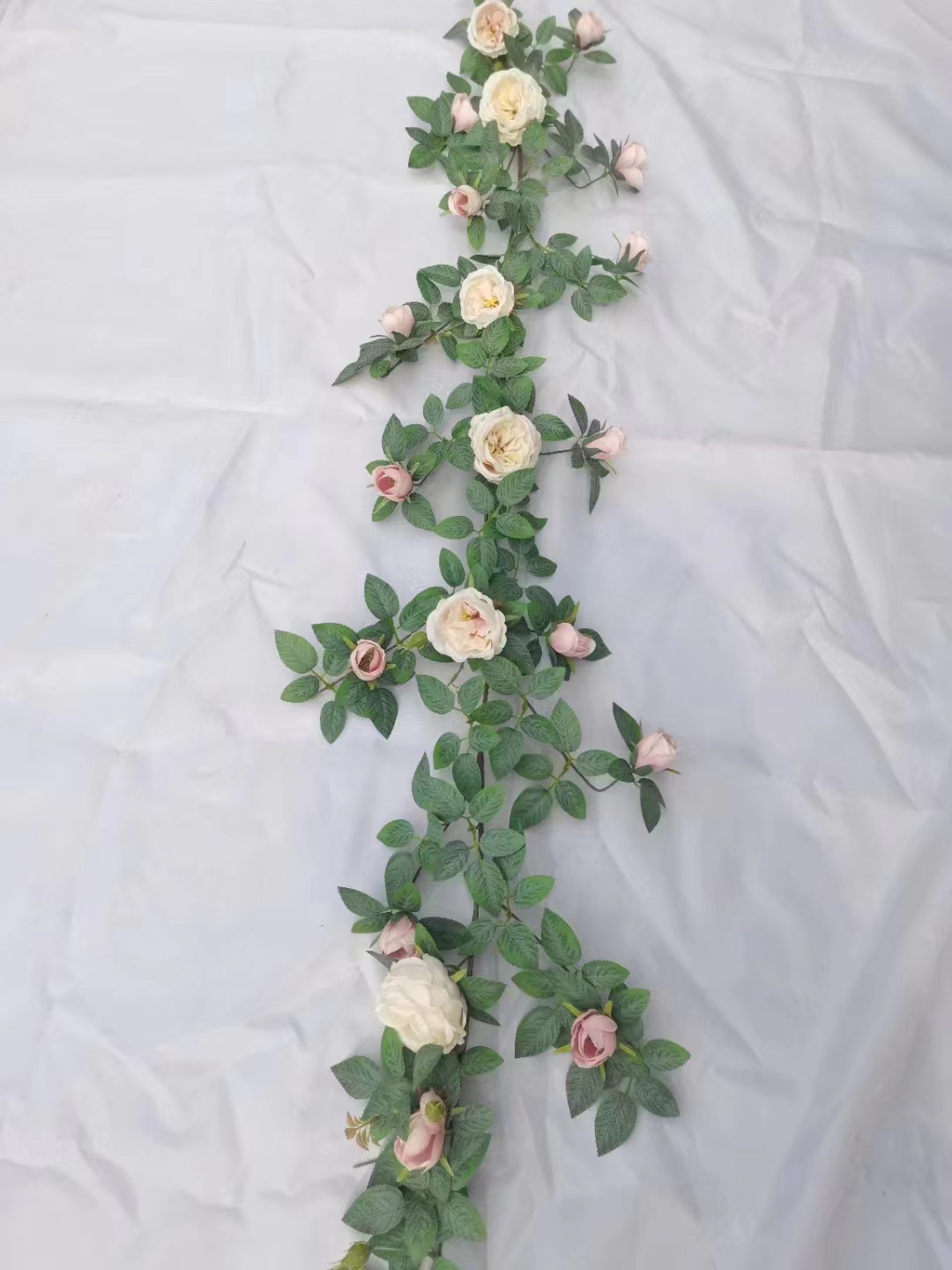Wholesale of artificial rattan flower branches, plant flowers, vines, artificial flowers, atmosphere decoration items, plant leaves, ceiling decoration, and green plants pic 8