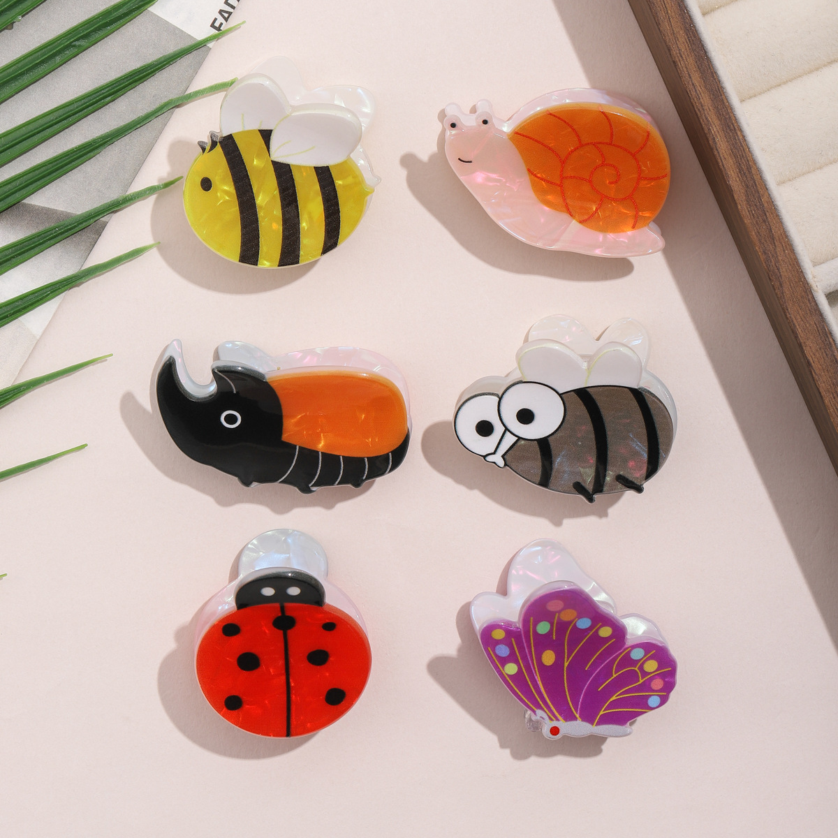 新款可爱昆虫系列发抓蜗牛蝴蝶蜜蜂瓢虫侧边刘海碎发夹女头饰设计详情3