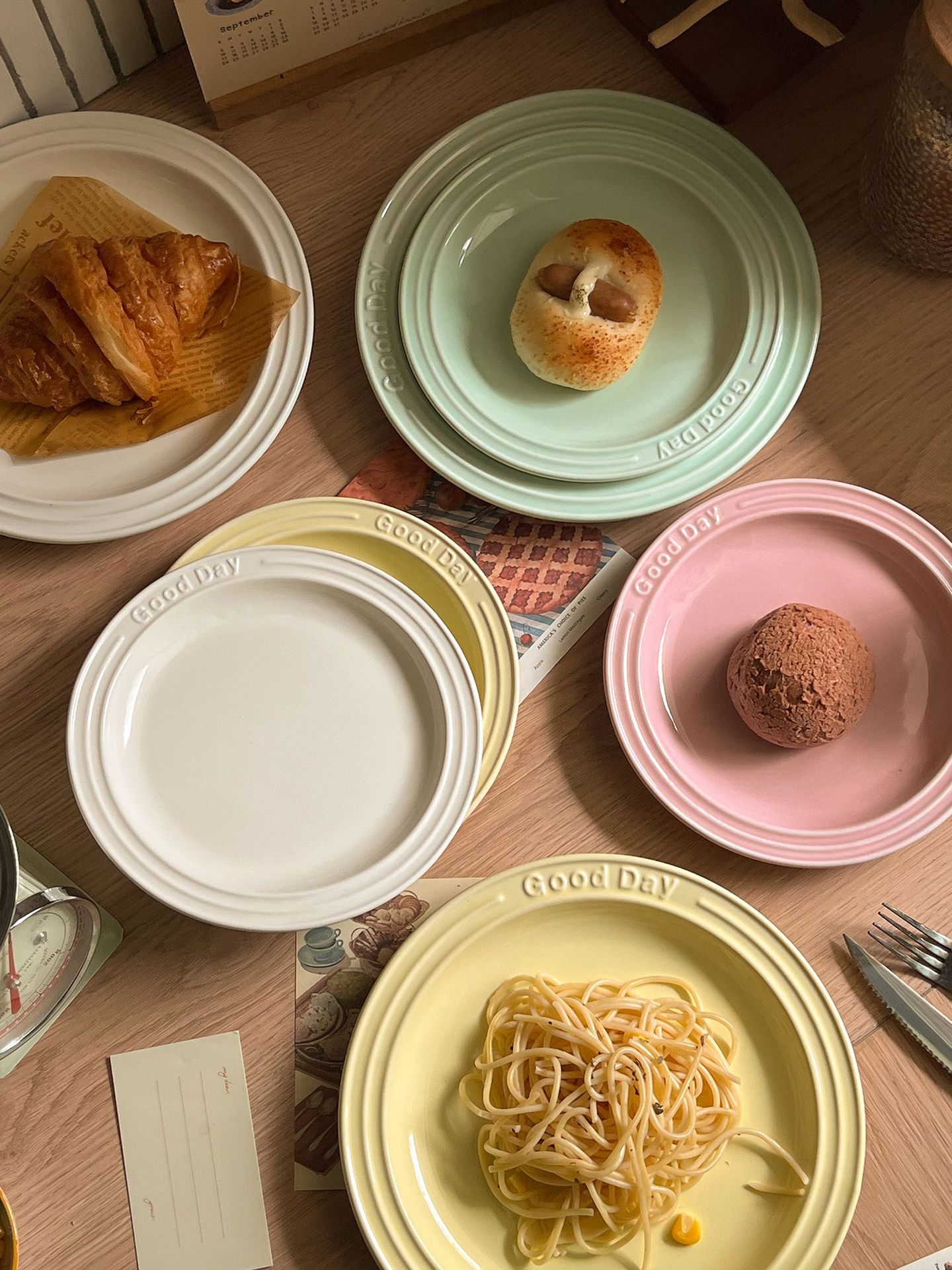 ins风浮雕字母盘奶油风奶呼呼西餐意面牛排甜品蛋糕盘质感颜值好详情16