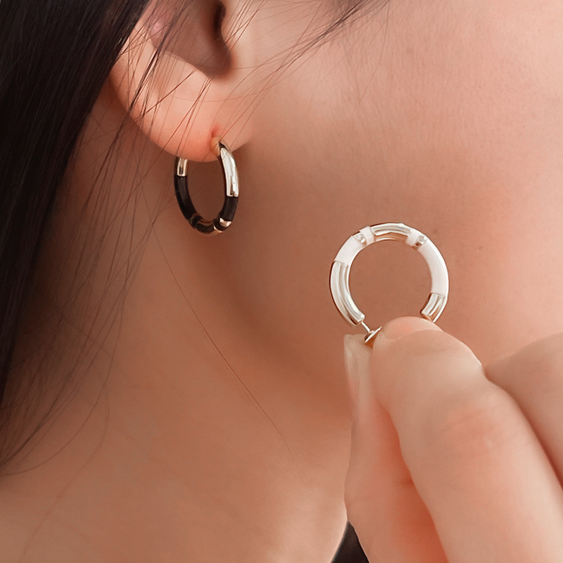 C形珐琅圈圈拼接耳环女法式轻奢小众设计感复古气质银针撞色耳圈详情26