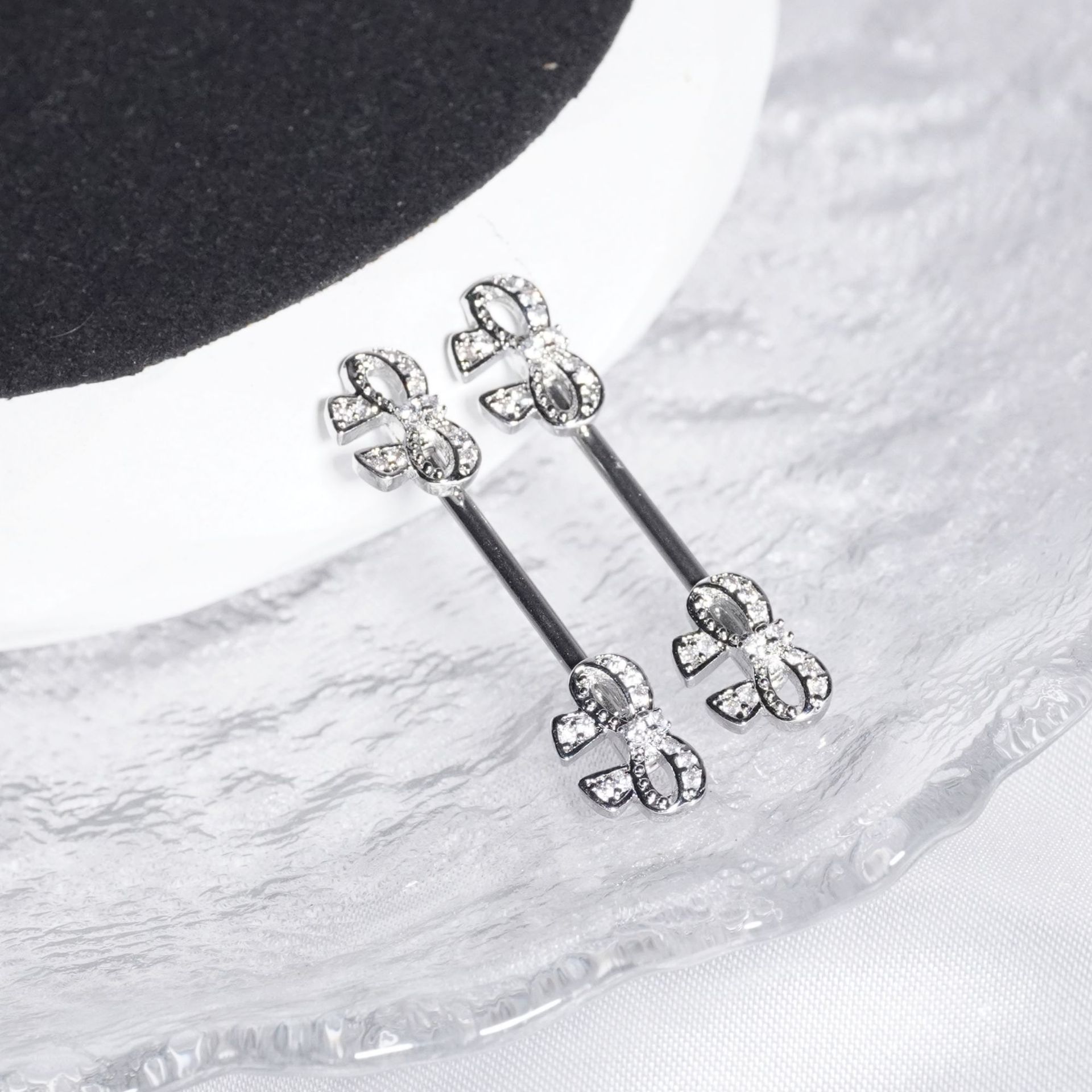 厂家直销爆款外贸蝴蝶结乳钉不锈钢乳环跨境热销新品人体穿刺饰品详情2