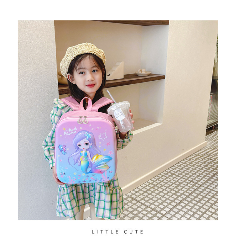 新款卡通公主书包幼儿园宝宝3D立体硬壳双肩包轻便儿童可爱小背包详情5