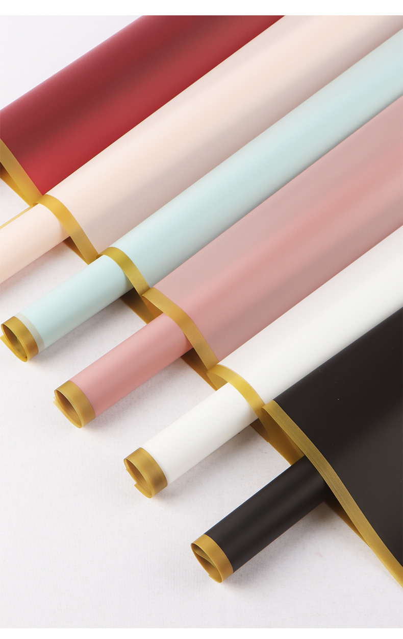 Wholesale of golden Edge jelly film, golden edge waterproof fresh flower wrapping paper, flower shop supplies, floral art and bouquet packaging materials, cross-border export pic 2