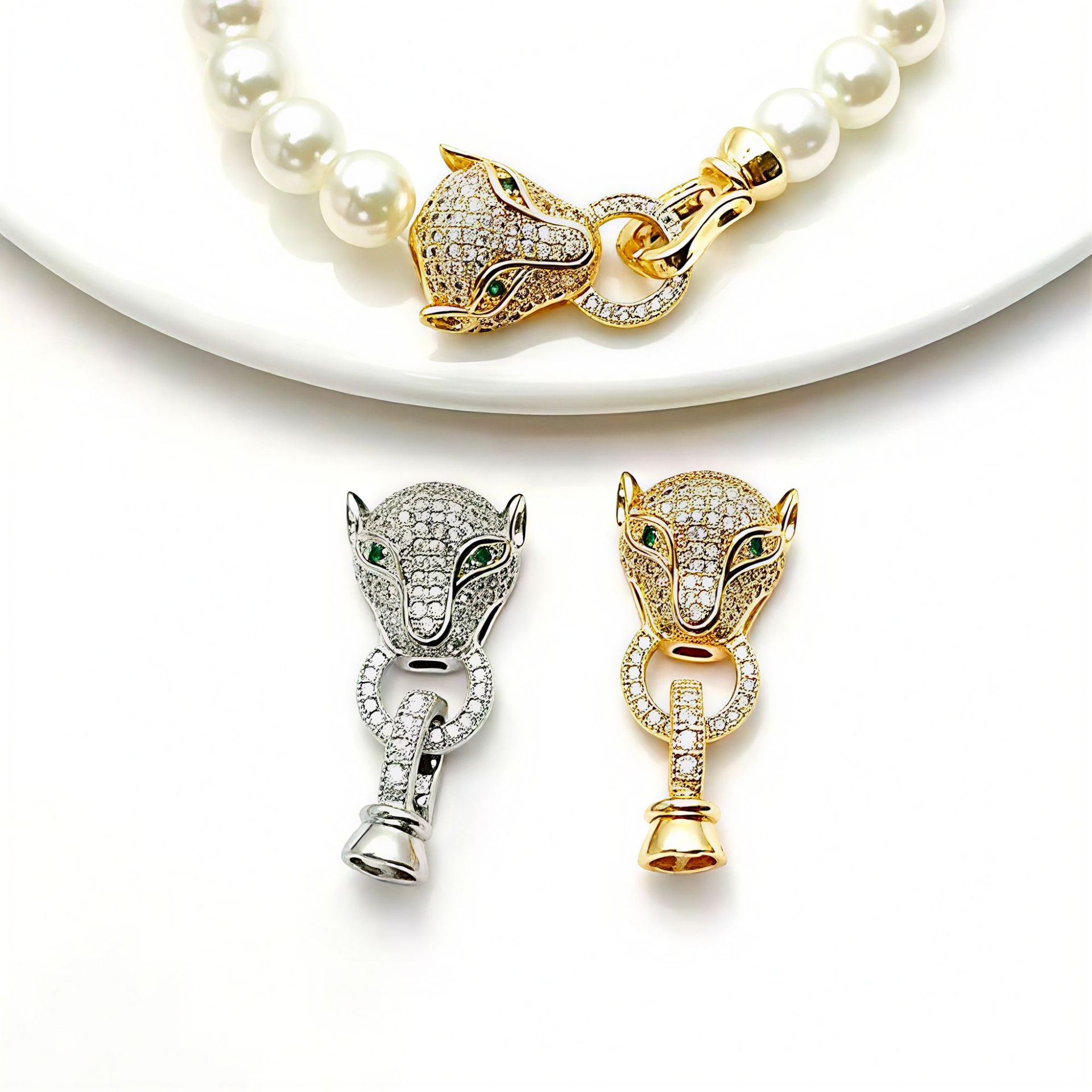 Factory direct sales of 18k micro-inlaid zircon leopard necklace with gold plating and color retention, connecting buckle, bracelet buckle and end buckle DIY accessories pic 4