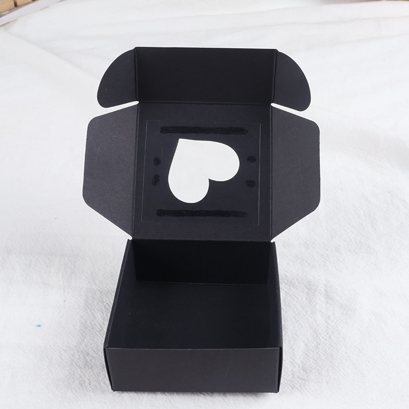 跨境牛皮纸飞机盒手工皂小方盒爱心开窗镂空白卡黑卡迷你饰品纸盒详情9