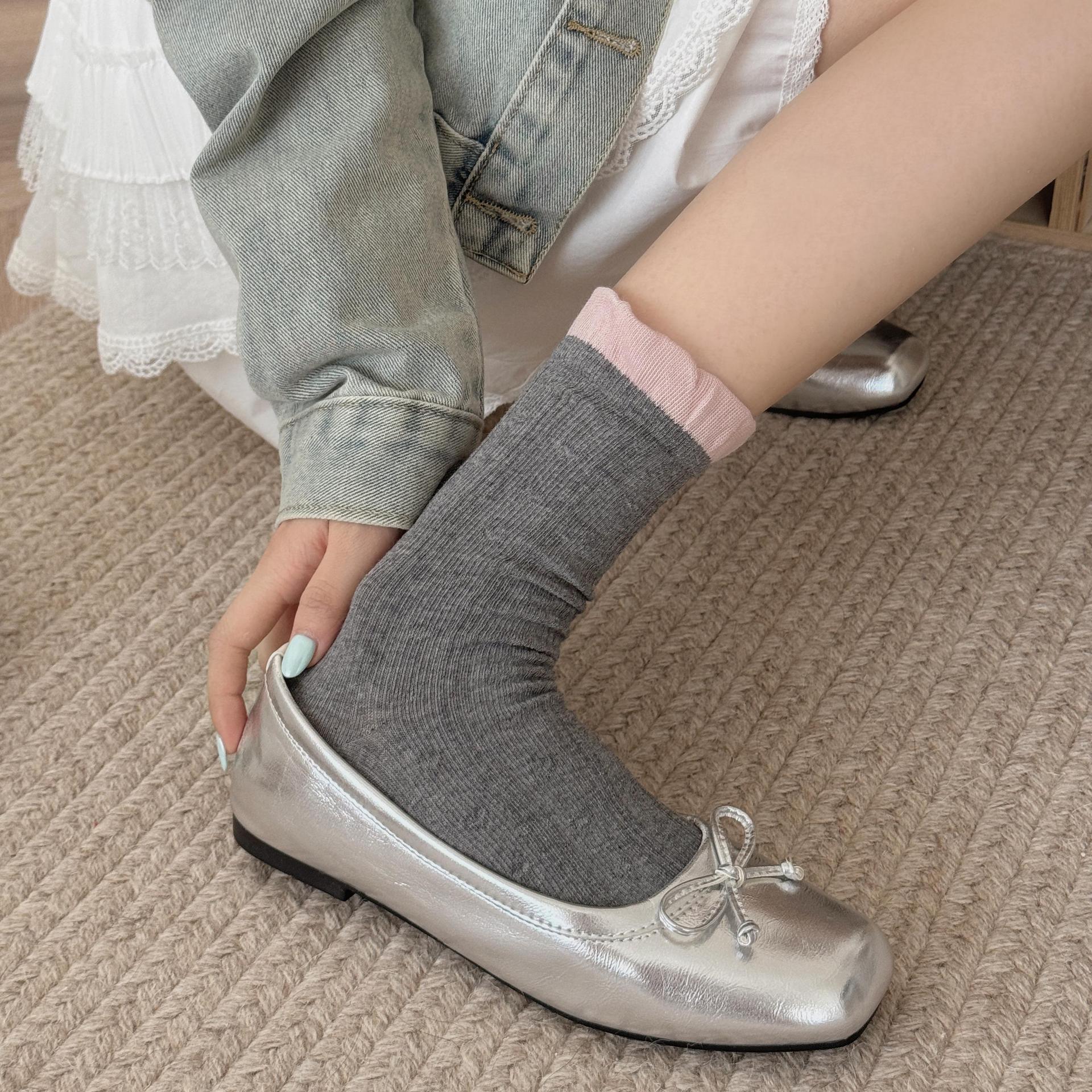 Autumn and winter new straight socks, Japanese-style color-blocking pure cotton lace mid-calf socks, Korean-style MIU-style boneless pile socks for women pic 16