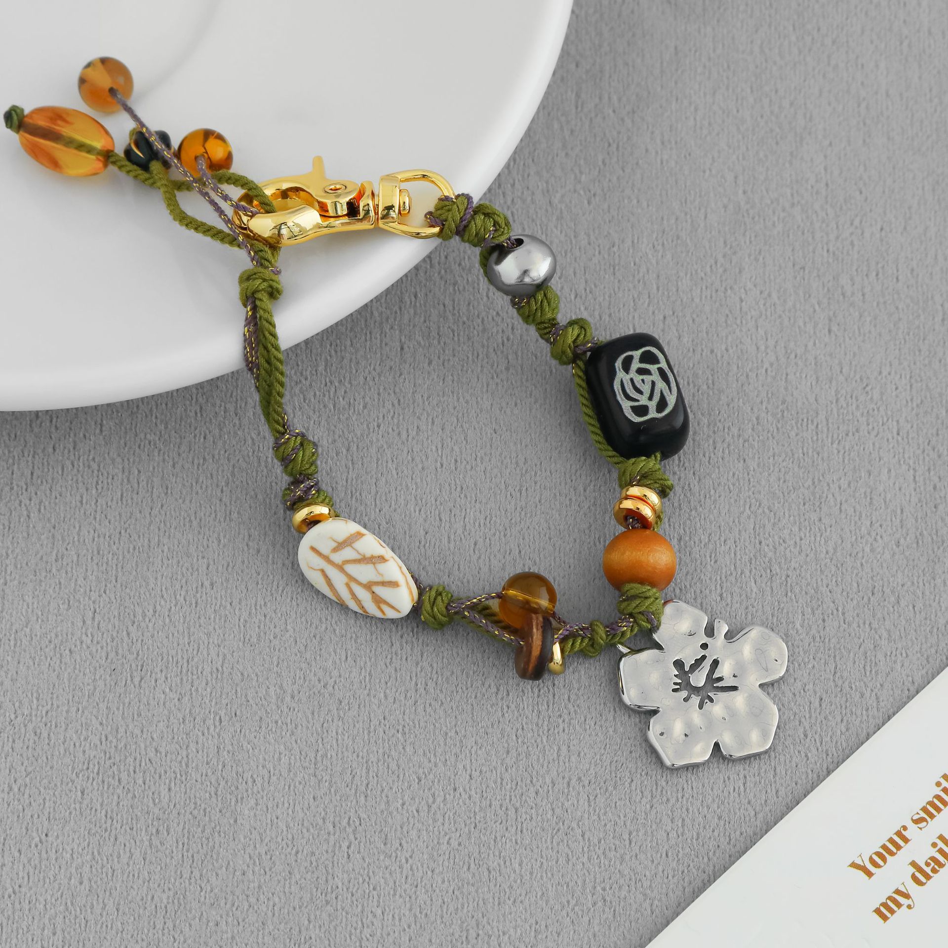 LAZY家海岛花花钥匙扣手链藏式简约手工编织扶桑花串珠钥匙链手链详情7