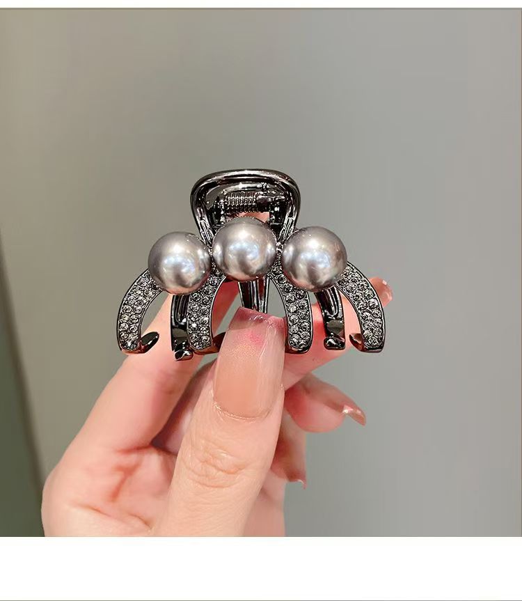 高级感枪黑色水钻珍珠抓夹中号发夹后脑勺半扎气质ins鲨鱼夹发饰详情5