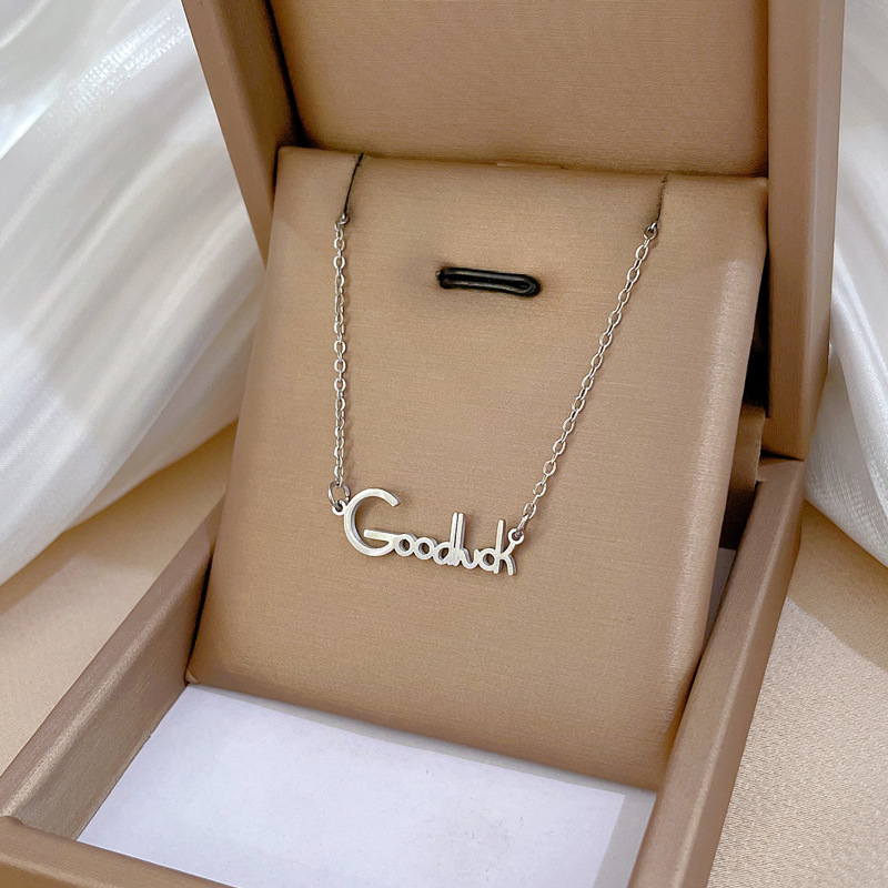 【通体钛钢】炉内真金电镀保色好冷淡项链女ins网红锁骨链配饰品详情15