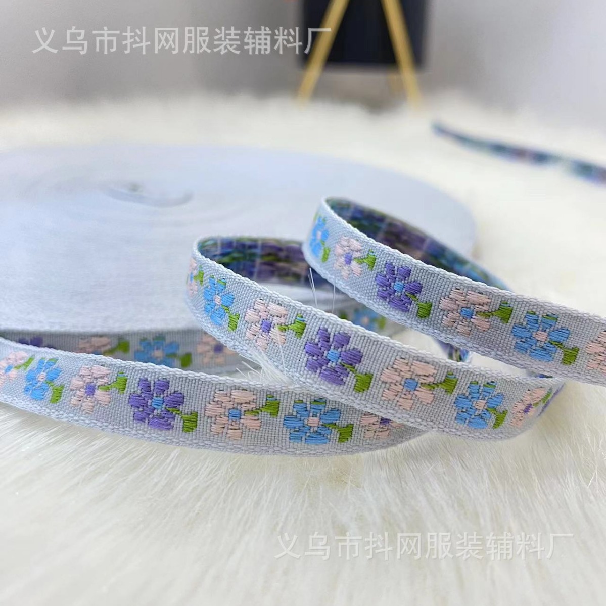 0.8cm提花刺绣手工DIY蝴蝶结织带汉服演出服装辅料礼盒包装带详情5