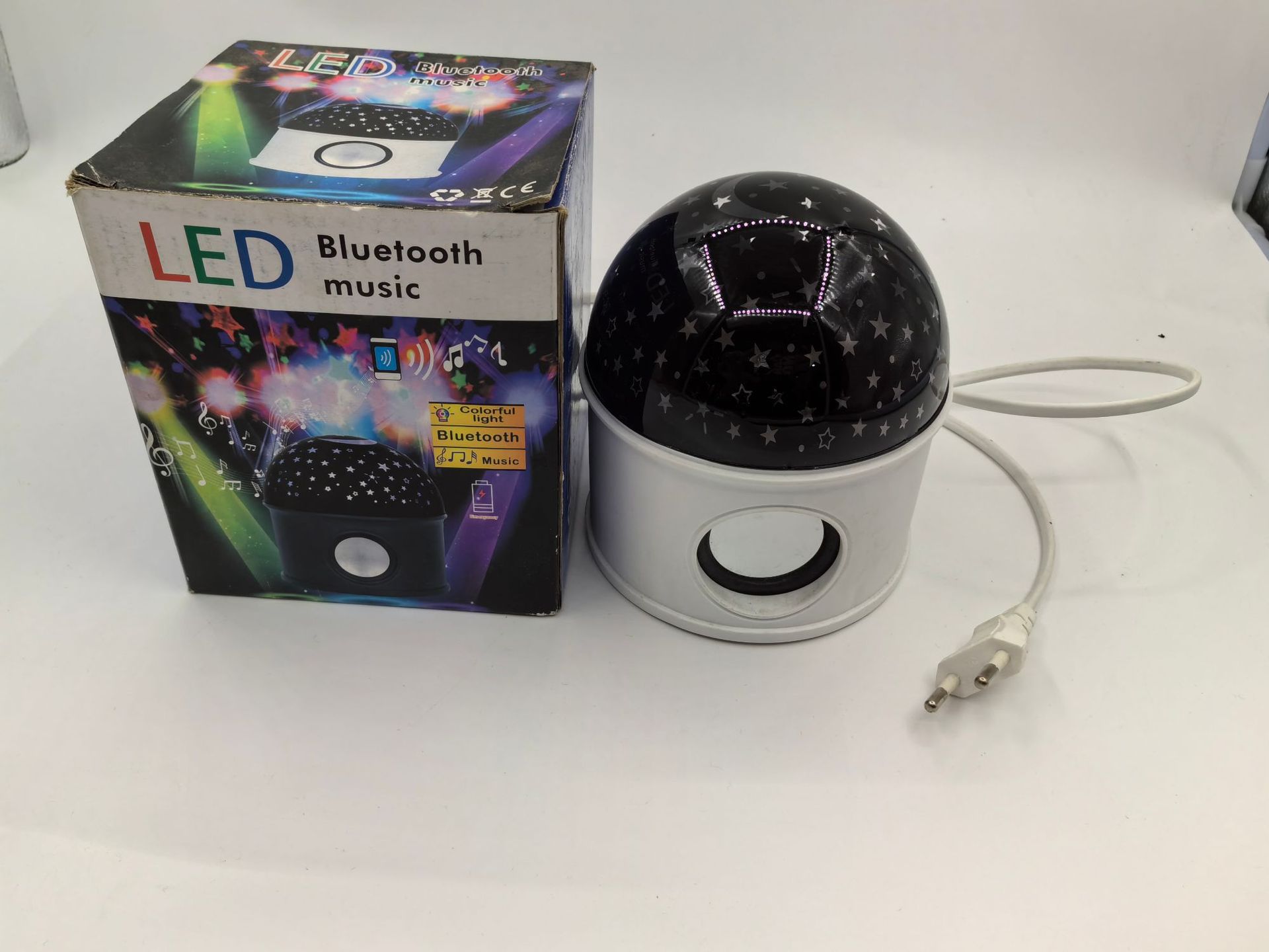 七彩旋转灯小夜灯闪光灯房间蹦迪氛围灯爆闪舞台装饰灯蓝牙音响灯详情17