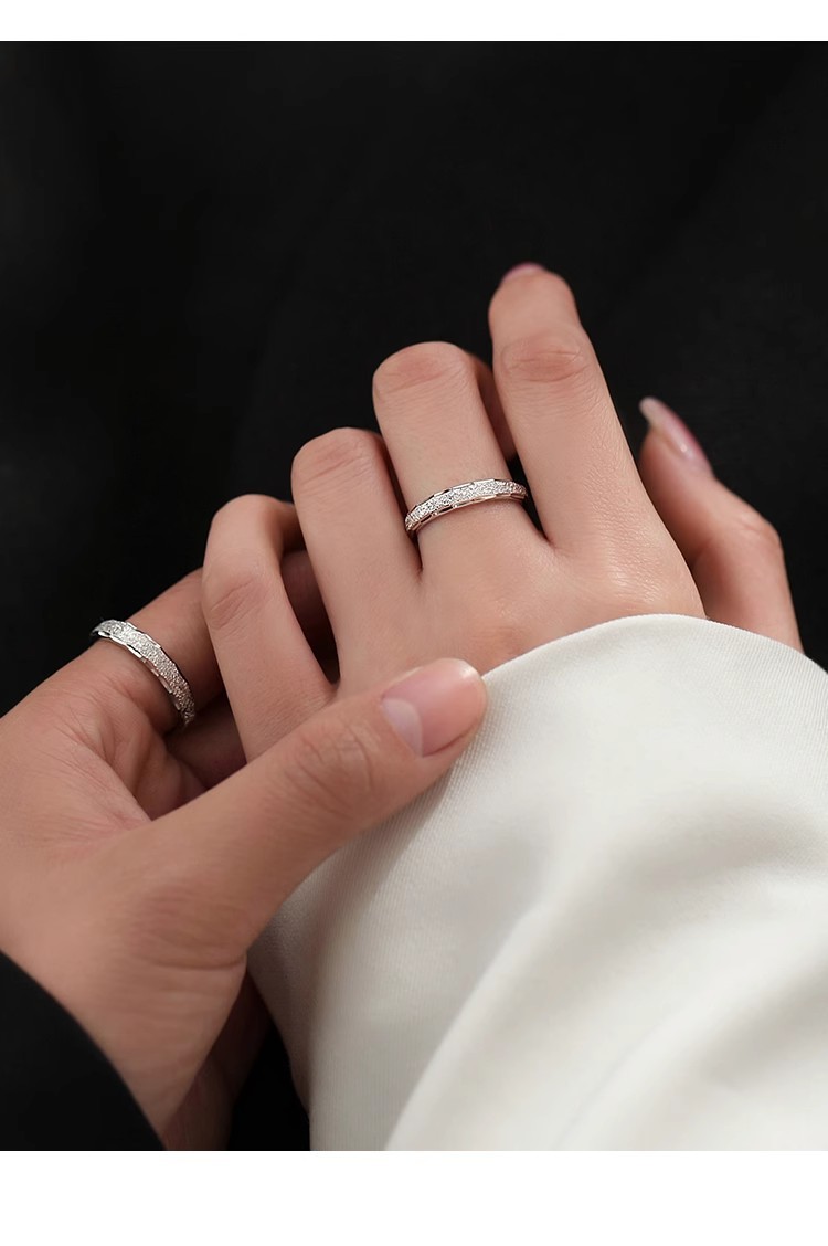 星河情侣戒指情侣对戒一对情侣款一男一女轻奢小众高级开口可调节详情7