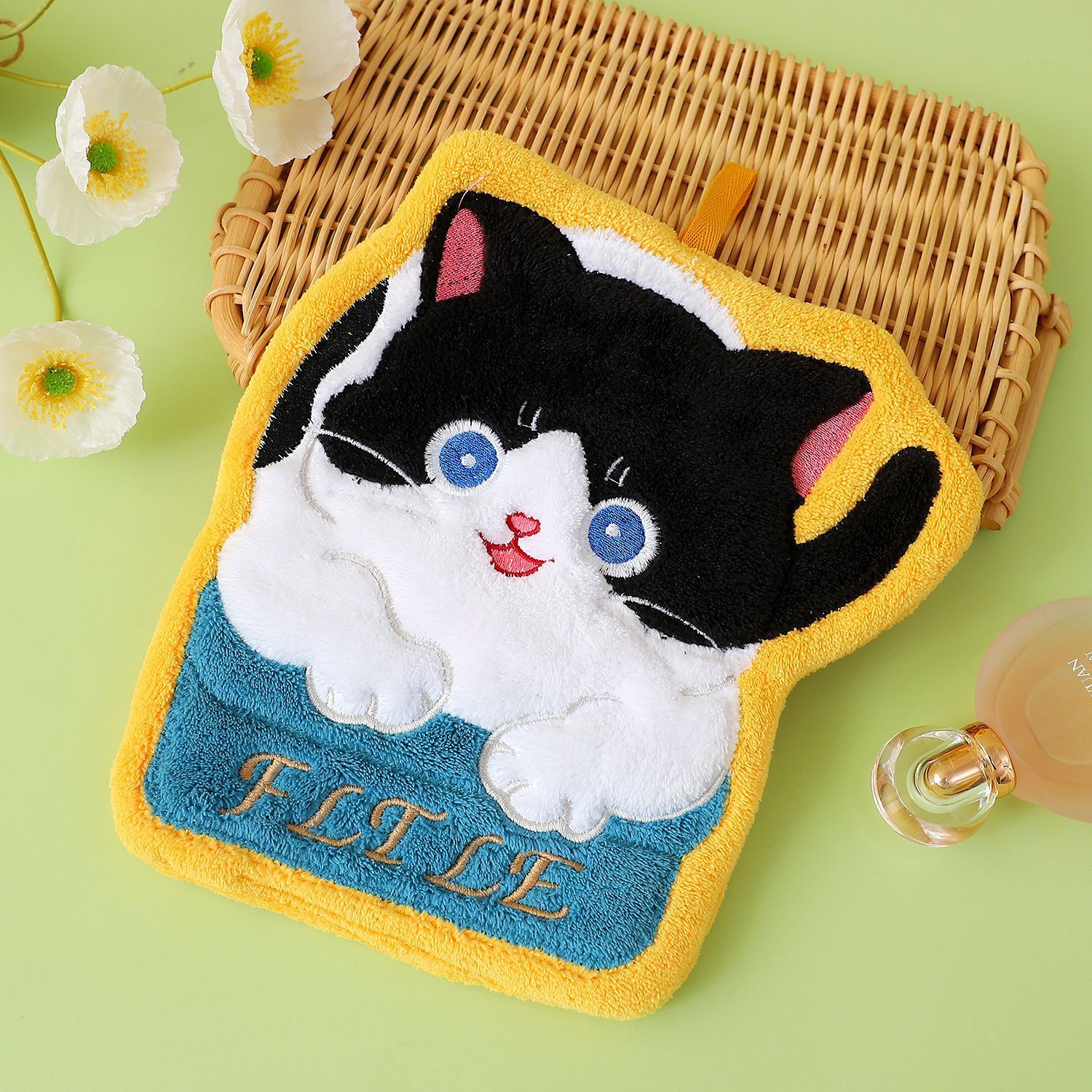 可爱猫咪擦手巾厨房卫生间不发臭擦手毛巾挂式吸水儿童手帕伴手礼详情12