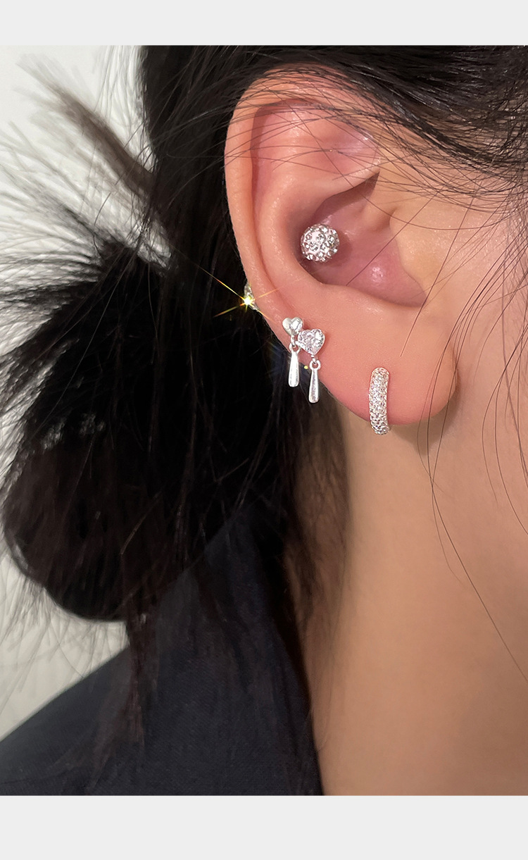 999 sterling silver exquisite zircon heart-shaped small ear studs for women on Instagram, a unique and high-end style of Korean-style sweet earrings pic 16