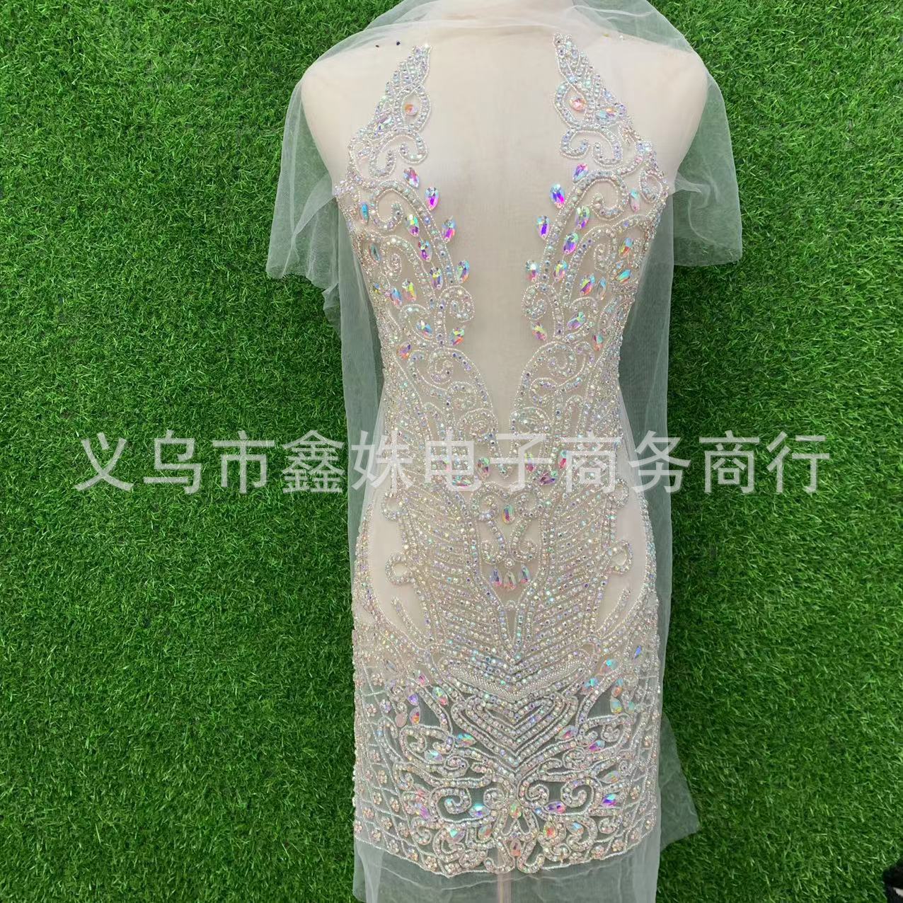 钩针款手工款钉珠婚纱礼服V领网纱贴花服装辅料详情2