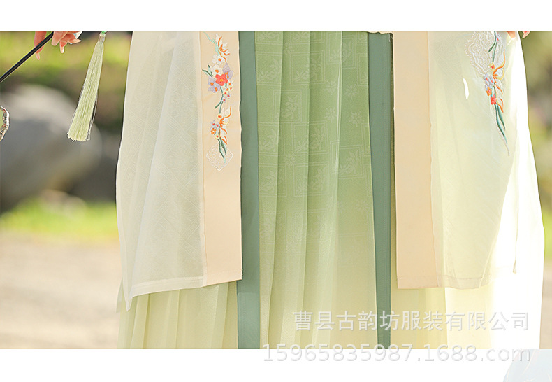 Original Song Dynasty Hanfu for women, Chinese-style embroidered long 褙子 pleated waist-length blouse and skirt, improved ancient costume with a fairy-like charm pic 15