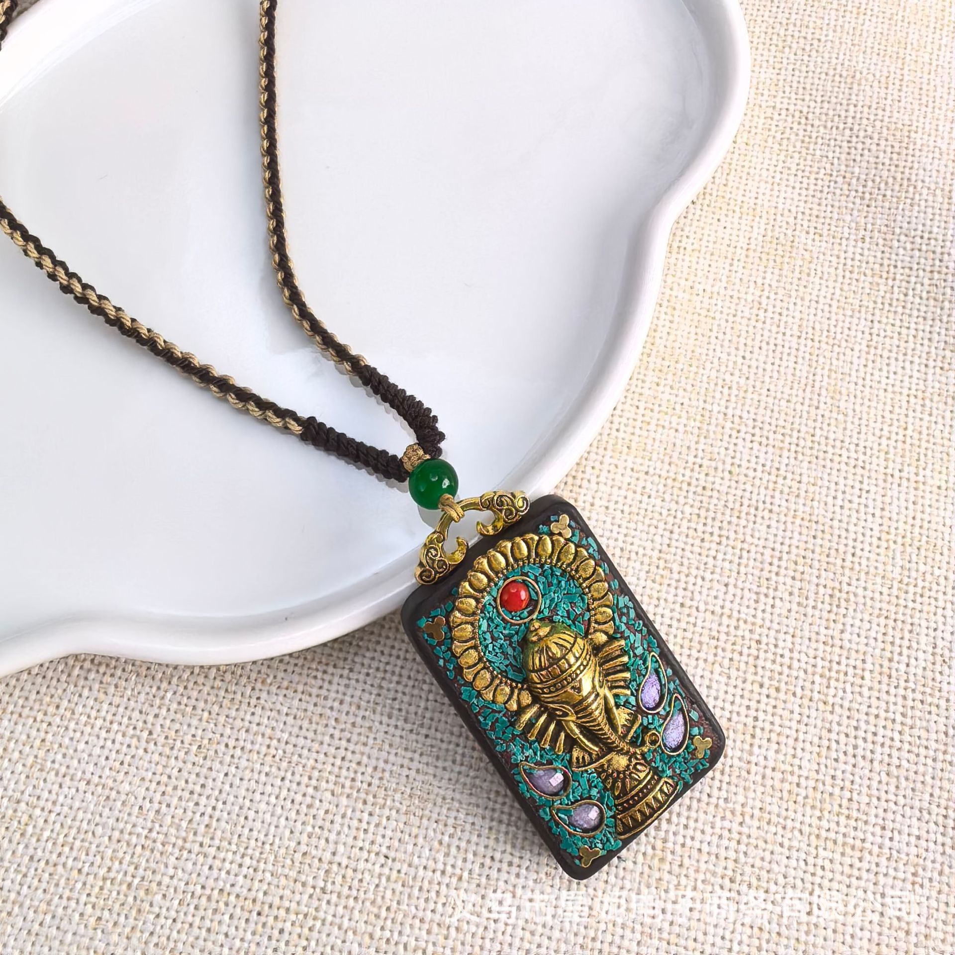Nepalese Thangka pendant for men, green Tara Manjusri Bodhisattva, esandalwood Buddha amulet, retro necklace, sweater chain pendant for women pic 21