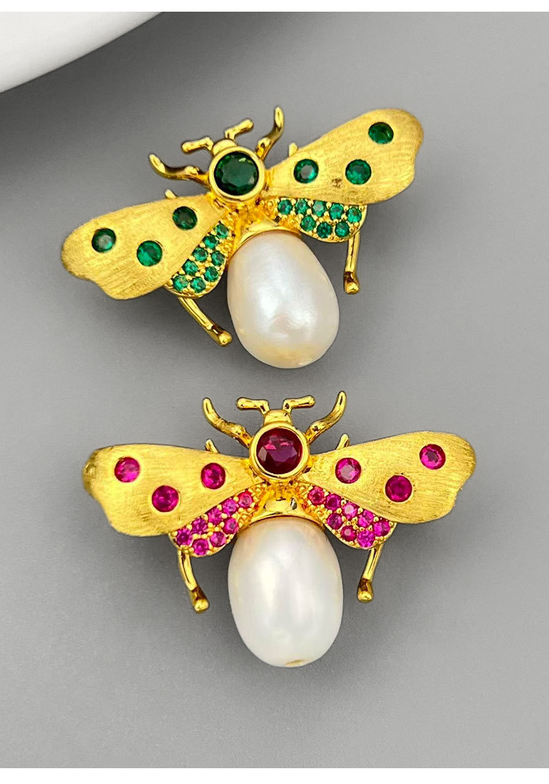 Dynamic and high-end brushed gold bee brooch, copper alloy, real gold electroplated, slightly inlaid zircon freshwater pearl brooch pic 13