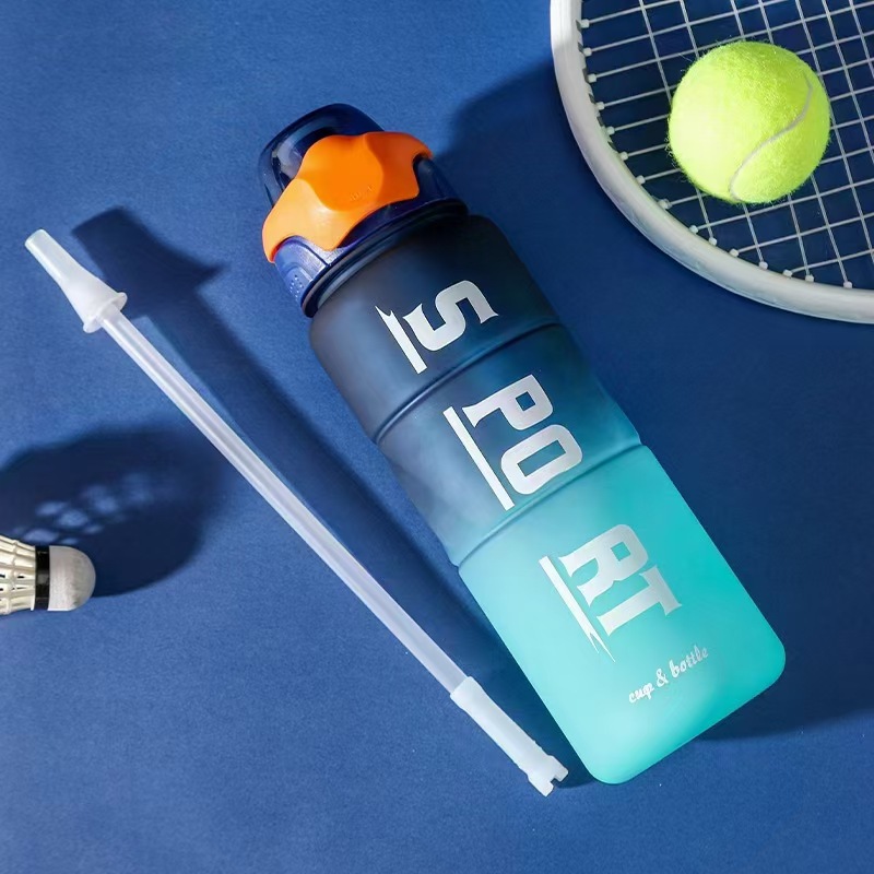 跨境热卖渐变太空杯 竹节运动水杯可手提塑料1300m蒙面侠户外杯详情1