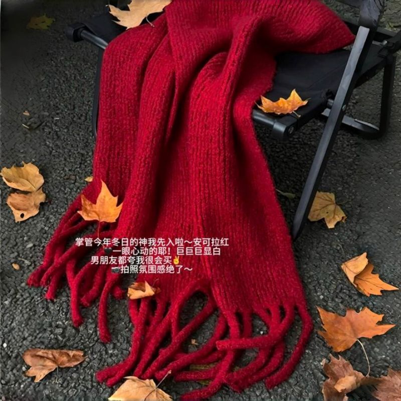 A thickened, solid-colored knitted tassel scarf scarf with a strong sense of Chinese trend atmosphere for women in the Korean winter couple pic 1