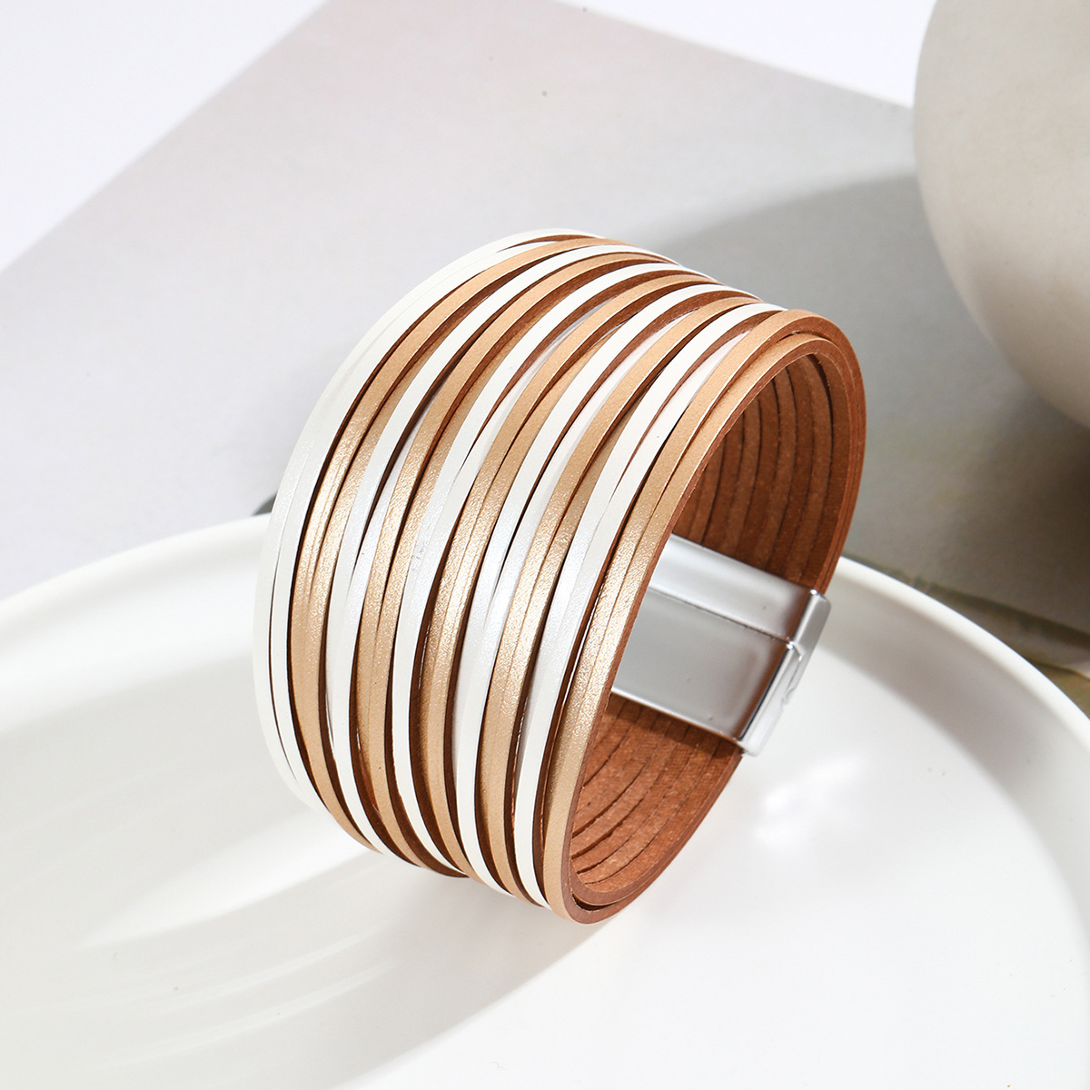 新款亚马逊多条渐变男手环皮绳混色百搭女士PU皮革皮手链磁扣手镯详情29