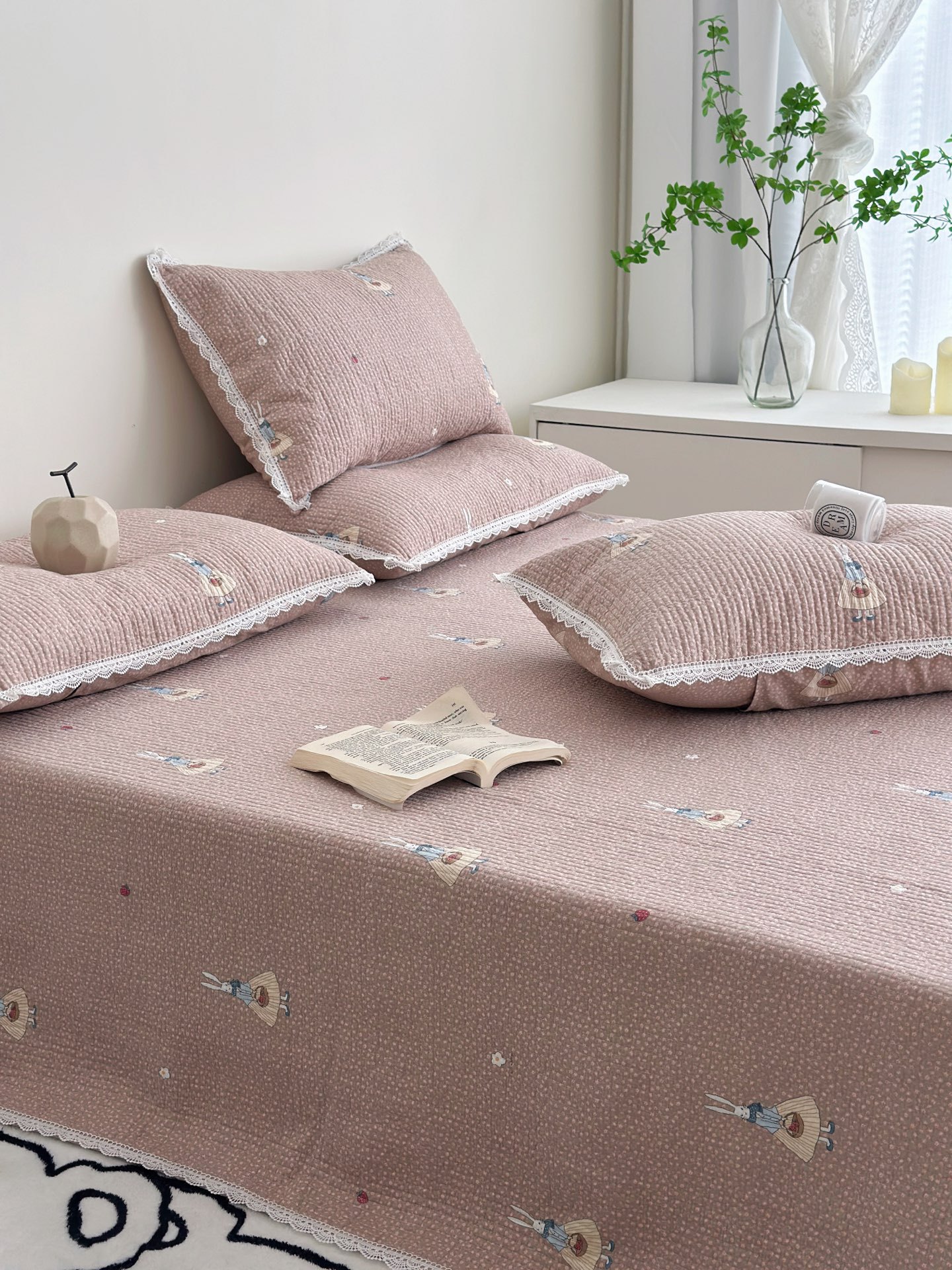Lisa series, a three-piece set of all-cotton high-temperature sand-washed cotton bed cover, is skin-friendly, breathable and suitable for all seasons pic 89