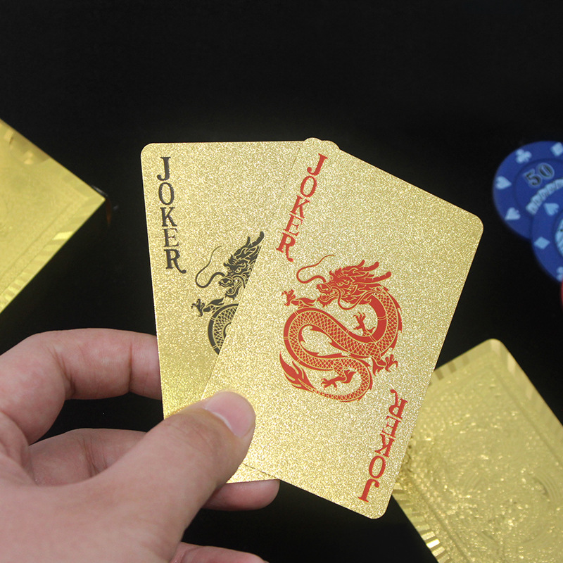 厂家现货新品金箔掼蛋防水耐磨龙行天下百家福休闲娱乐扑克牌详情9