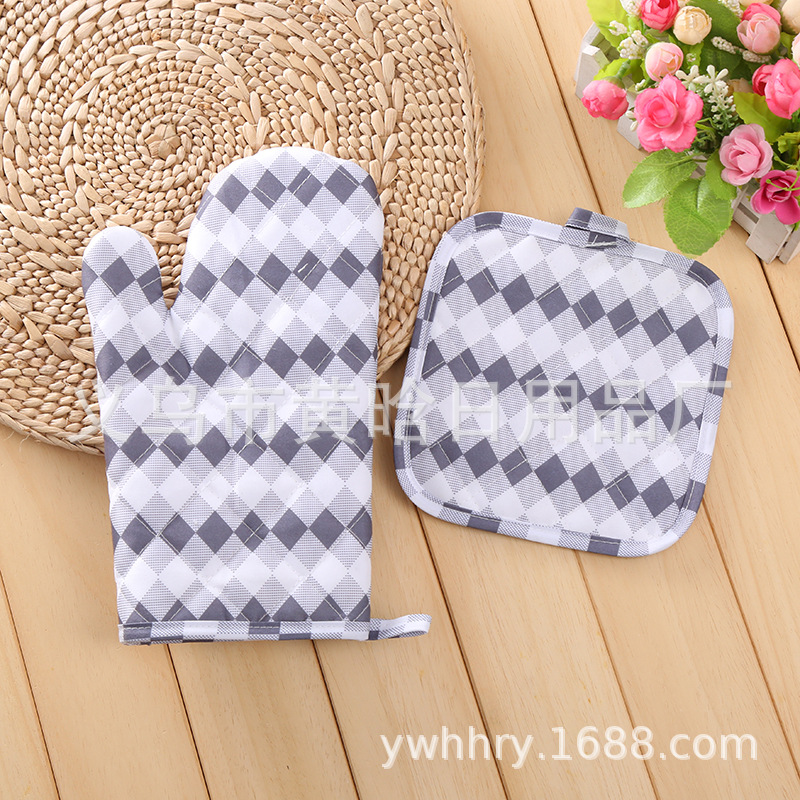 【 Chi Jia 】 Microwave Oven Heat insulation and heat-resistant hand cover Pad Two-piece Set, Kitchen Baking Two-piece set, diamond-shaped printed pic 5