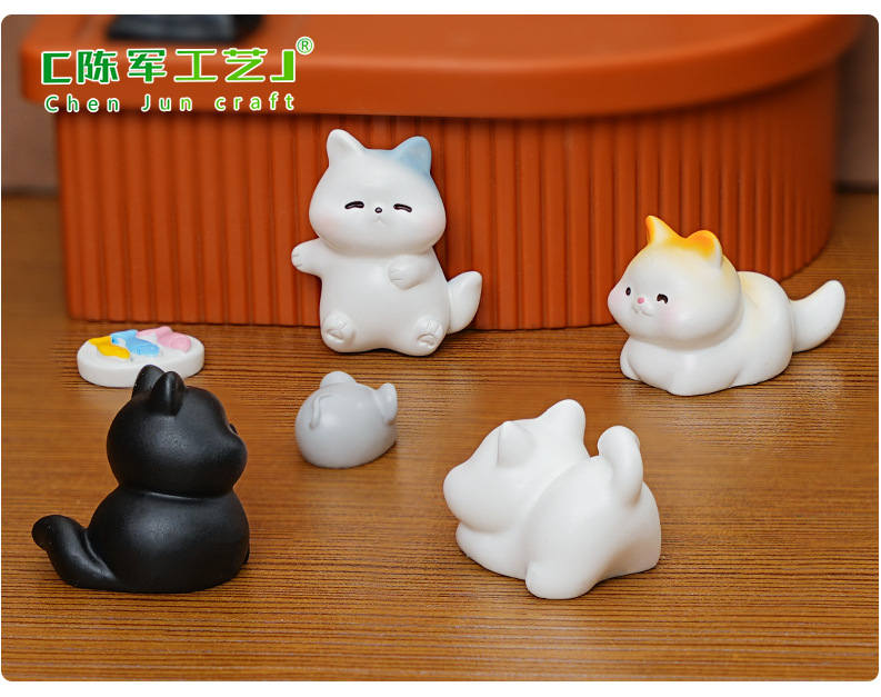 Cute mini cats, diy decorative accessories, micro-landscape desktop, car miniature dollhouse small ornaments pic 40
